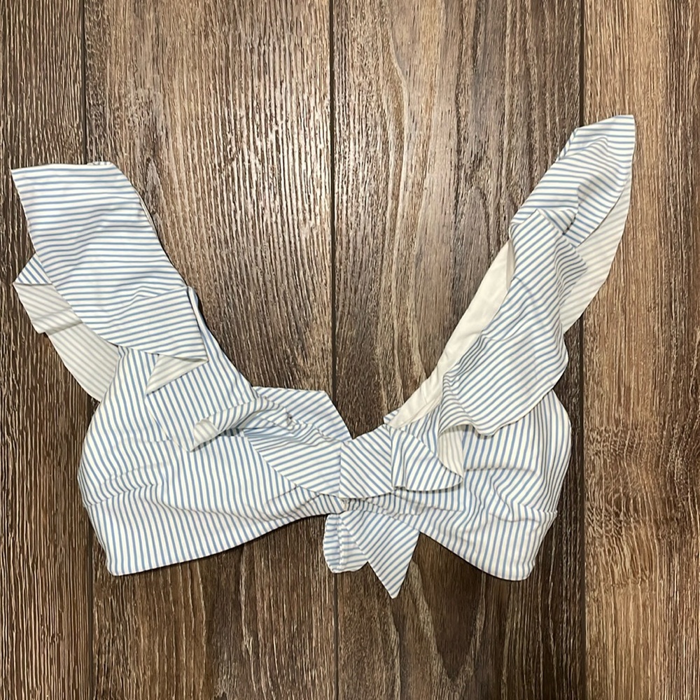 H&M bikini top size 10.